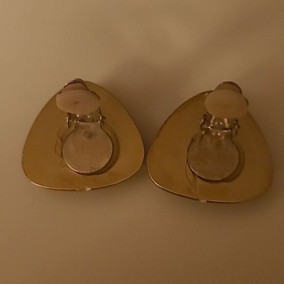 Clip Earrings - Picture 7 of 7